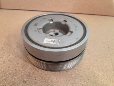 Bmw 1 f20 1.5i шків колінчастого вала 8650996 idealne фото №1