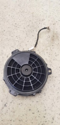 Динамик задняя задний lancia thesis фото №1