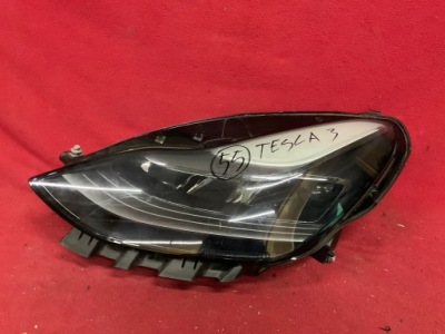 Tesla model 3 лампа лівий перед 1514952-00-c оригінал фото №1