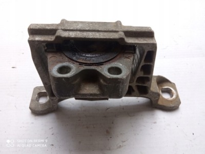 Ford focus mk3 кронштейн подушка двигателя 3m51-6f012-bk фото №1