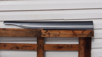 Молдинг двері правий перед hyundai kona 17- 87722-j9500 фото №1