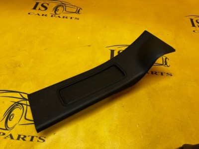 Молдинг поріг поріг задня правий права land rover discovery 5 v l462 фото №1