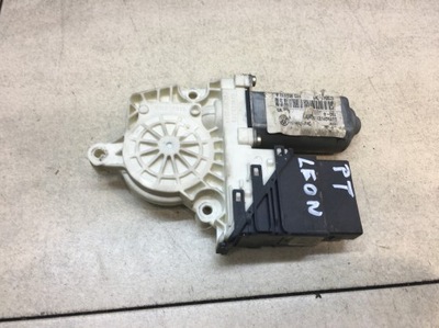 Моторчик скло правий задня seat leon i фото №1