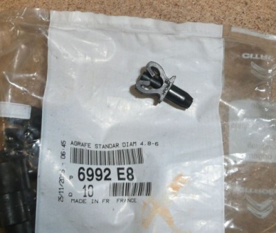 Кліпса трубка пального c berlingo ii 6992.e8 af фото №1