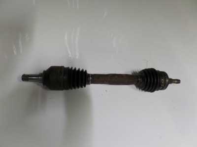 Mercedes a-klasa w168 1.4 8v приводной вал левая фото №1