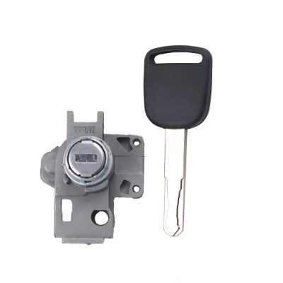 Вкладка замка дверь левая вкладыш honda accord viii premium фото №1