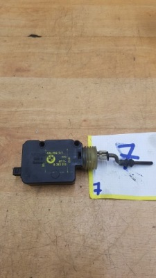 Привід замка центрального bmw e36 фото №1