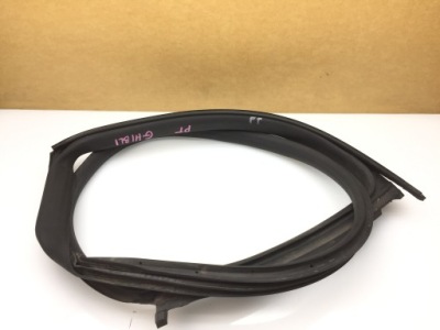 Maserati ghibli iii прокладка кузовная ниша дверь правая задняя задняя фото №1