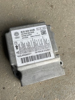 Датчик подушка безпеки 8u0959655b audi q3 фото №1