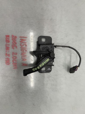 Замок капот opel insignia a рестайлінг  2,0 cdti 15 22788572 фото №1