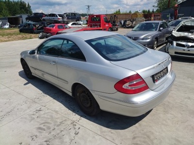 MERCEDES CLK C209 ĆWIARTKA BŁOTNIK LEWY TYŁ 744