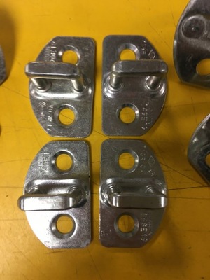 Засувка замка двері dacia sandero ii stepway 2019 фото №1