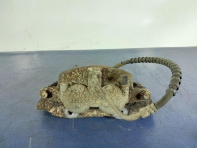 Chrysler pacifica i 4.0 суппорт скоба перед правый фото №1