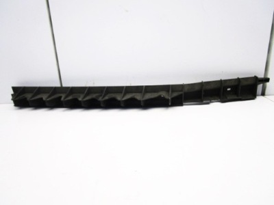 Superb направляющая бампера задняя левый sedan 4d фото №1