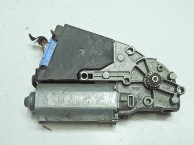 Audi a2 моторчик люк 0390200010 8z0959591a фото №1
