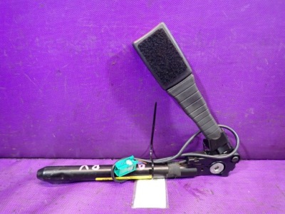 Opel astra h iii 06-14 рестайлинг  натяжитель поперечина правый 13127267 фото №1