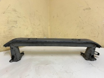 Volvo v50 s40 ii lift балка бампера перед передняя фото №1