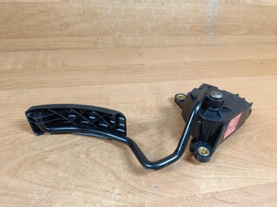 Потенциометр педаль газа renault clio iii modus 8200139322 фото №1