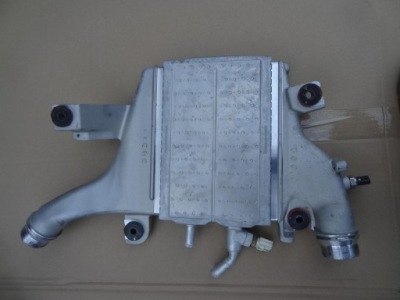 Радиатор интеркулер toyota hilux viii 21r 2.4d фото №1