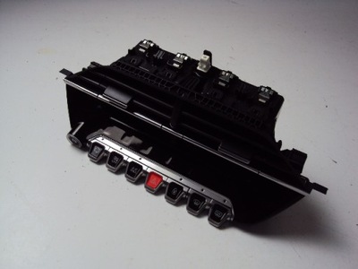 Панель кондиционера peugeot 2008 ii 2019- фото №1