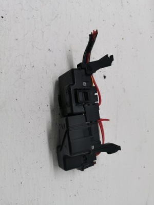 Коробка модуль bsi volvo v60 ii 13800159 10-18 фото №1