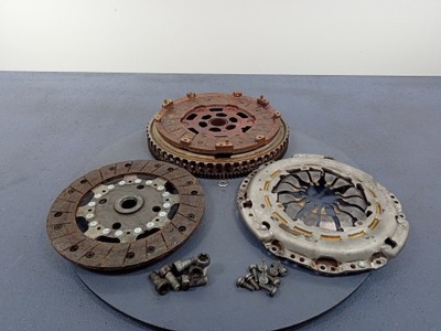 Captur i 1.2 tce сцепление двухмассовый маховик kpl 302103451r фото №1