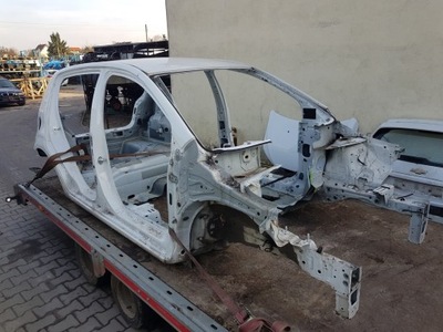 Aveo t300 чверть перед передня права 2011- фото №1