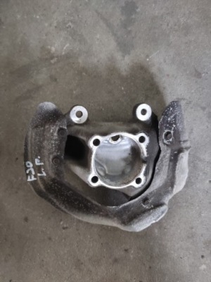 Bmw f20 поворотний кулак лівий перед фото №1