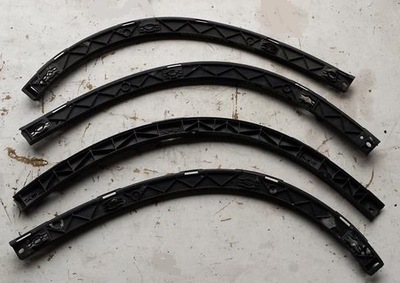 Напрямна бампера перед задня smart forfour 4548890114 фото №1