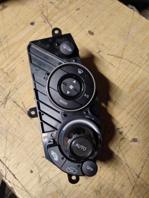 Honda civic ufo viii перемикач обдув панель europa фото №1