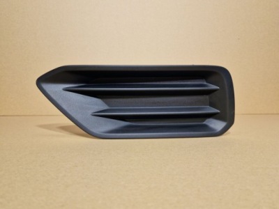 Решётка бампера левый перед volvo xc40 momentum 2019- фото №1