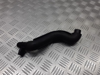 Труба впускной воздуха mercedes w169 2.0 cdi a6400100882 фото №1