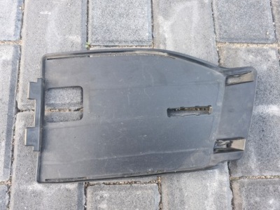 Audi q7 lift ліва решітка заглушка бампера оригінал фото №1