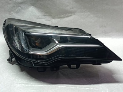 Opel astra k lux full led 15-22r права лампа перед 7963200008 фото №1