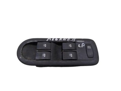 Панель керування вікон водія renault scenic ii 156018070 фото №1