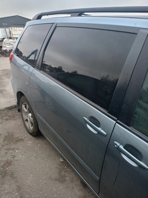 DRZWI TYŁ PRAWE TOYOTA SIENNA 2010 ROK