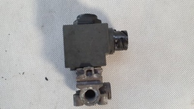 Клапан електроклапан магнітний scania r 9041011 фото №1