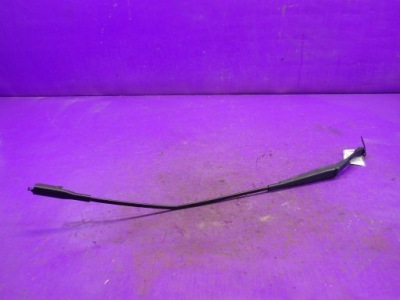 Fiat grande punto hb 3d 05-10 рычаг дворники правое пассажира 51701423 фото №1