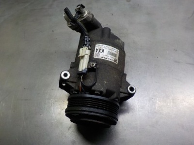 Opel zafira b компрессор кондиционера 13322144 kx4 фото №1