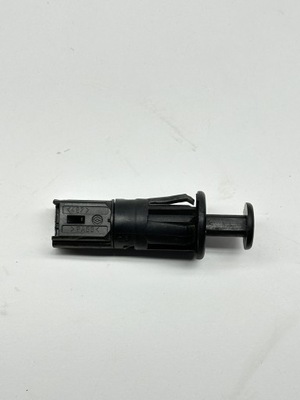 SENSOR KRANCOWY DE TAPA DE MALETERO RENAULT CLIO II  