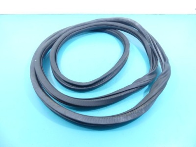 Прокладка дверь левый перед porsche cayenne ii 7p5 фото №1