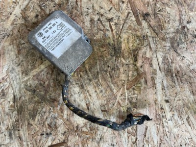 Volkswagen golf iv 2000 блок управления / модуль подушка безопасности фото №1