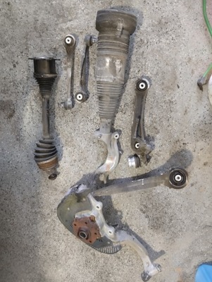 Audi e-tron поворотний кулак ступиця правий перед комплект фото №1