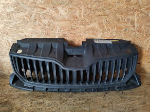 GRILLE RADIATOR GRILLE SKODA FABIA III 6V0853653A  