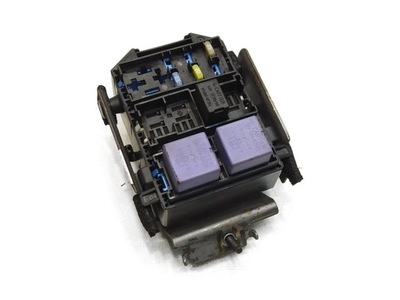 Коробка предохранителей renault clio iii 1.5 dci 8200003634 фото №1