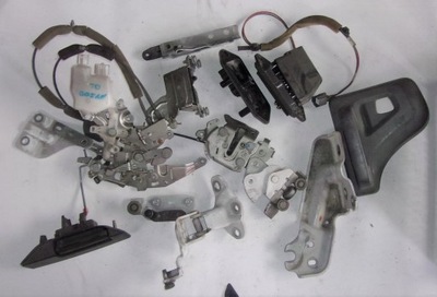 Nissan nv200 ролики замок двері розсувних лівий фото №1