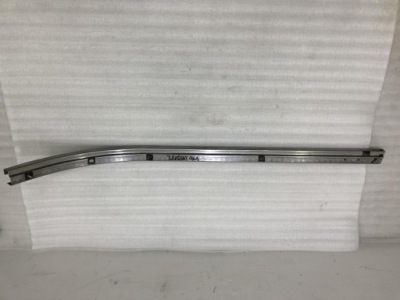 Напрямна напрямна двері mercedes w639 a6397600335 фото №1