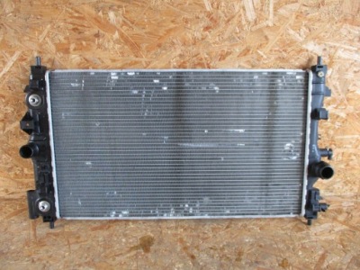 Opel оригінальний номер 13311079 радіатор, система охолодження двигуна фото №1