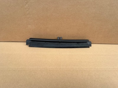 Audi q2 верхний накладка поперечина руль воздуха перед передняя фото №1