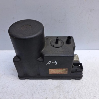 Помпа замка центрального audi a4 b5 4a0862257a фото №1